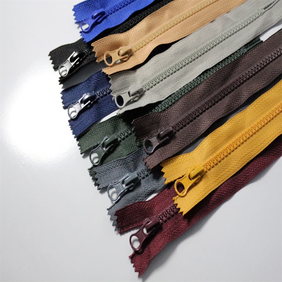 (10PCS)5# resin closed tail 40 - огляд і ціна Home Textiles Manufacturer