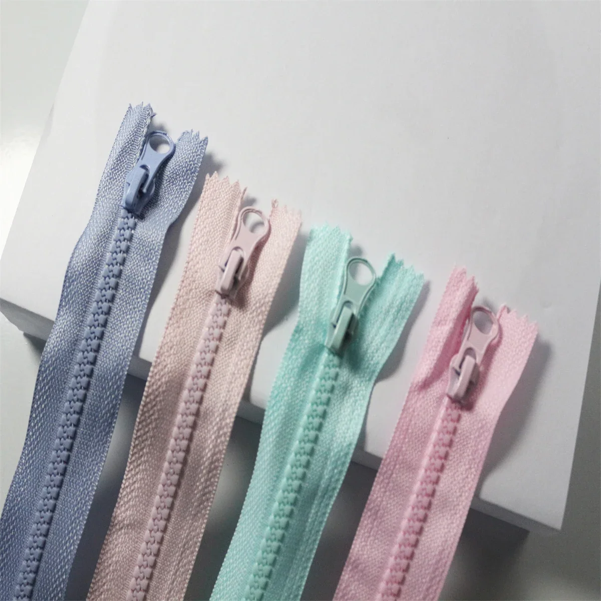 (10PCS)5# resin closed tail 40 - огляд і ціна Home Textiles Manufacturer