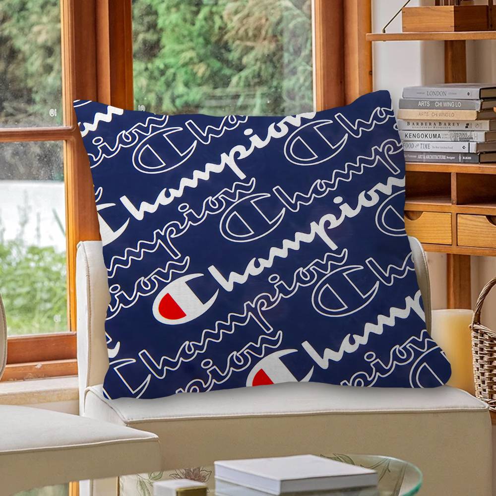 Famous brand C-Champion logo P - огляд і ціна Home Textiles Logo